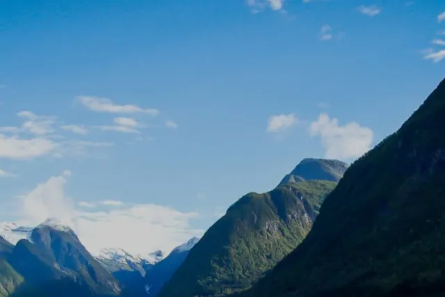 Hurtigruten Norges magiska fjordar